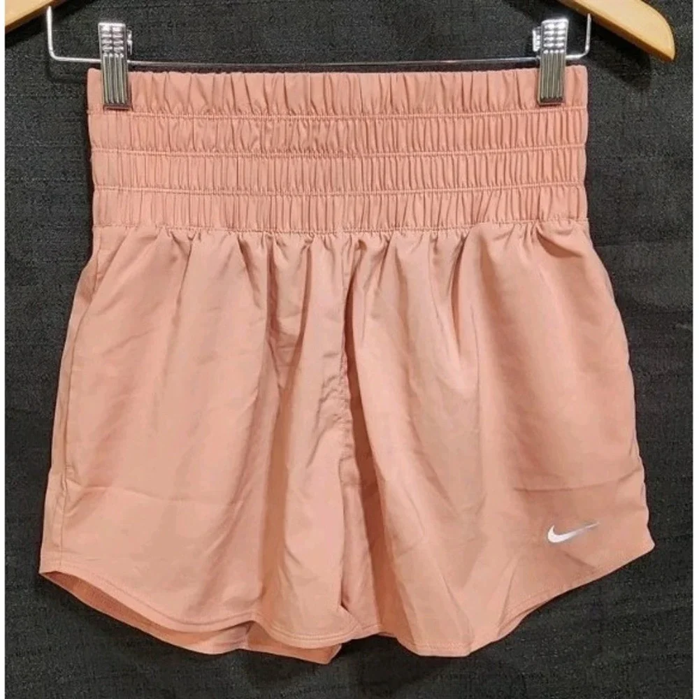Women's Nike DX6642 Dri-Fit Ultra High-Waisted 3